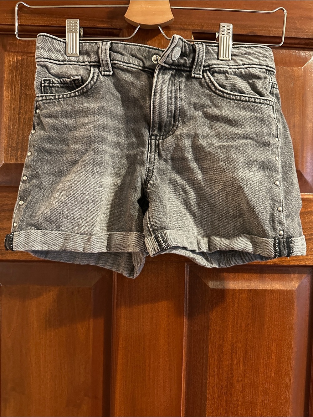 SO Gray Washed Denim Shorts with Side Studs Size 7 Girls